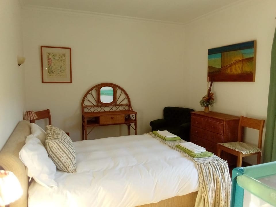 Bed, Bedroom, cot
