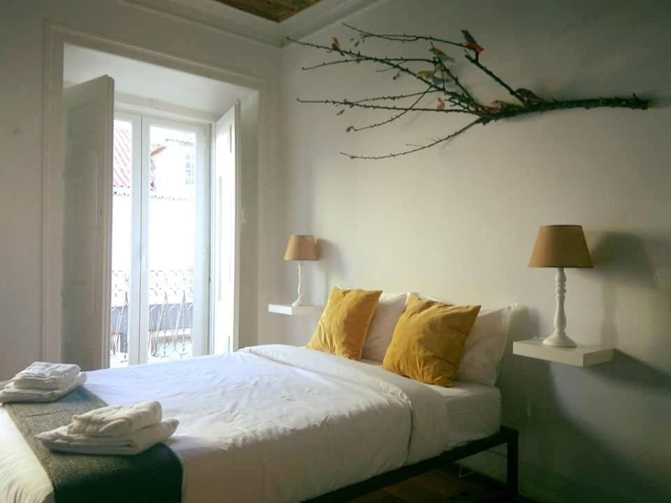 Decorative detail, bunk bed, Family