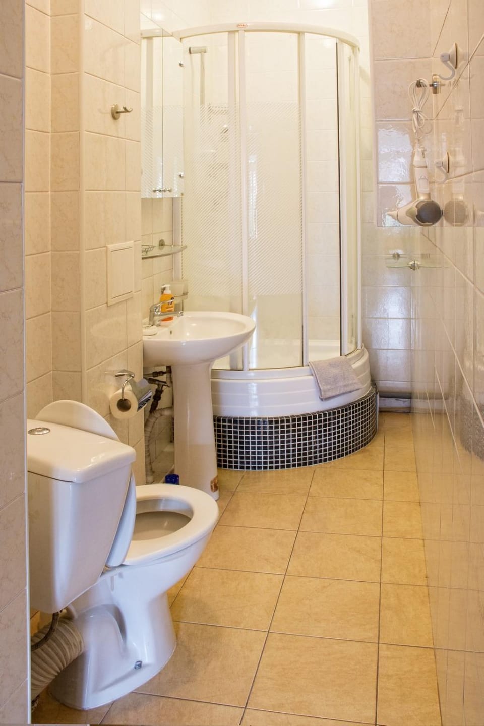 Kyiv apartment in the city center on Turgenevskaya street Apartment in Kiev City - Kyiv
