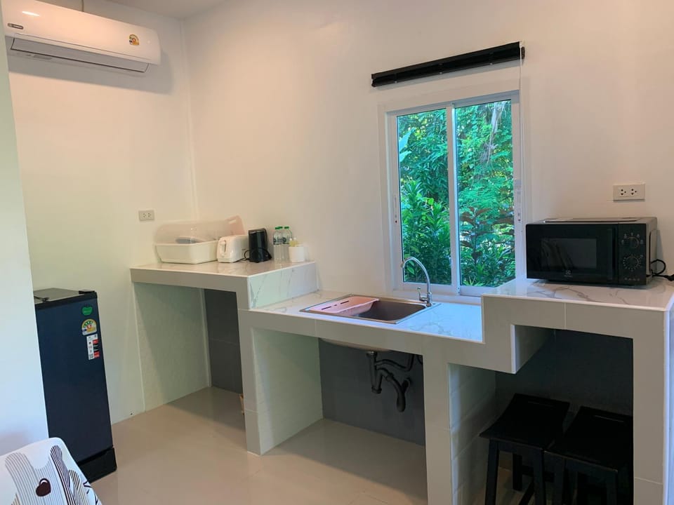 Fantasy Hill Bungalow Hotel in Phuket