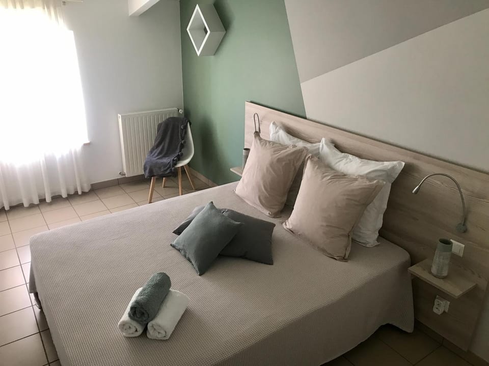 8 Le Chiron de la Roche 85130 Chanverrie Bed and Breakfast in Pays de la Loire