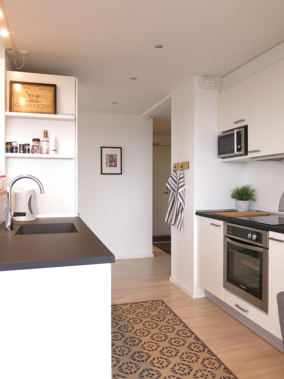 Kitchen or kitchenette, Living room, Dining area