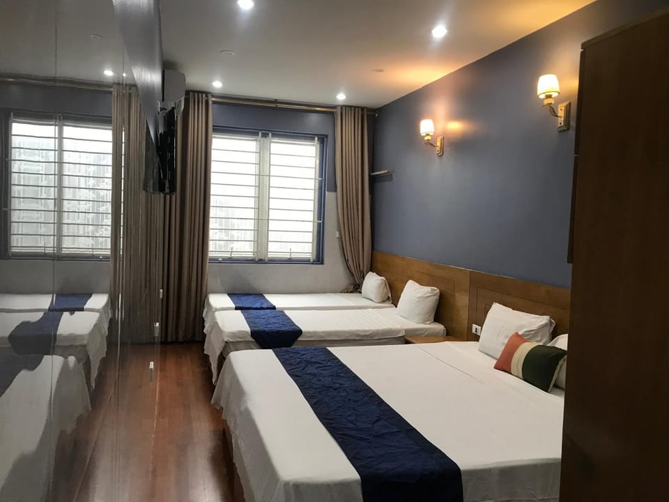 Old Town Palace Guest House Bed and Breakfast in Hanoi