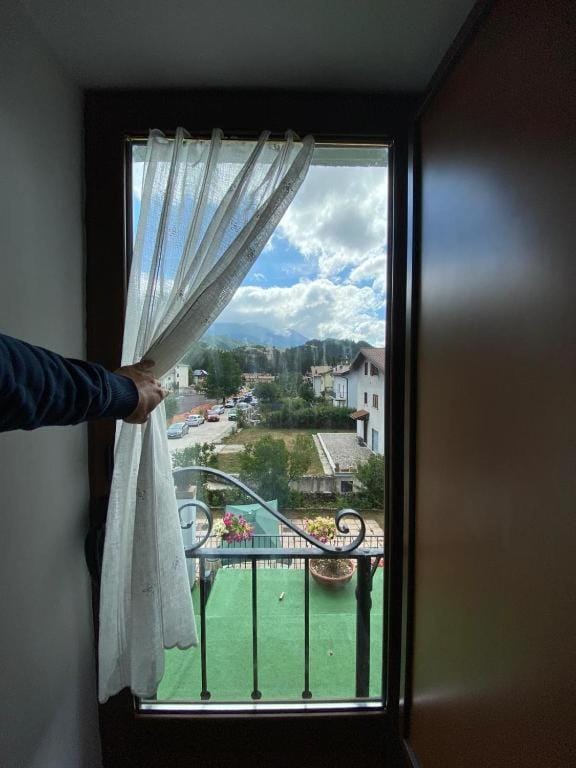Day, View (from property/room), Balcony/Terrace, Mountain view