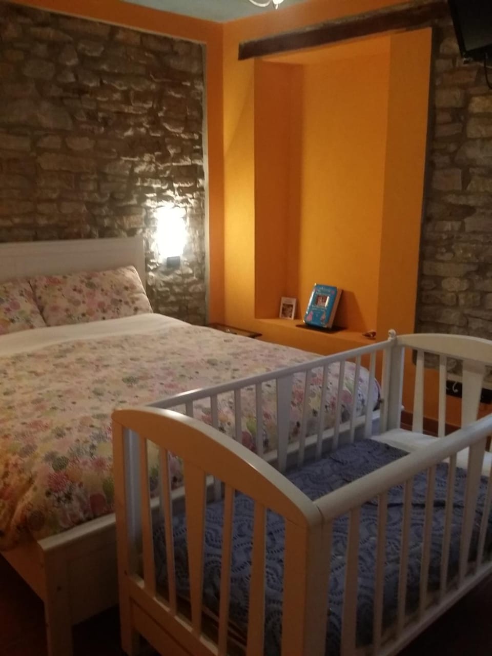 cot