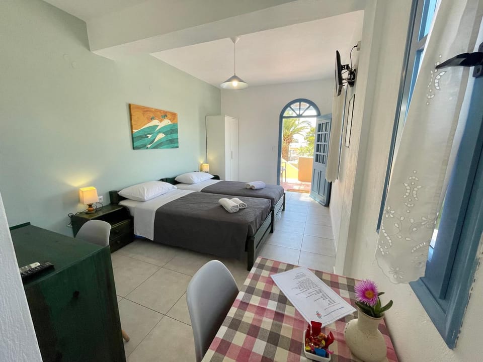 Asterias Mini Coastal Apartments Apartment in Santorini
