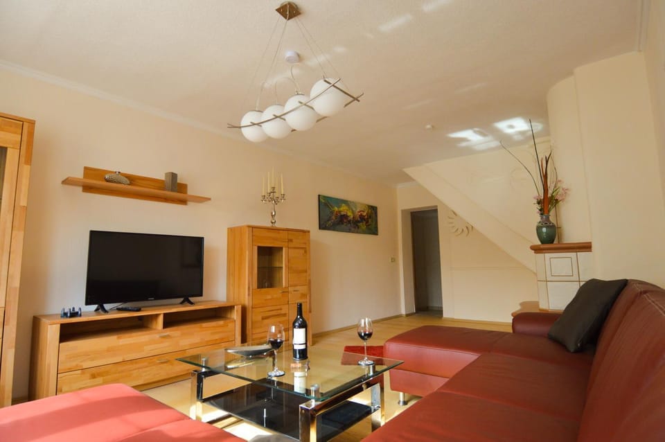 Living room, Photo of the whole room