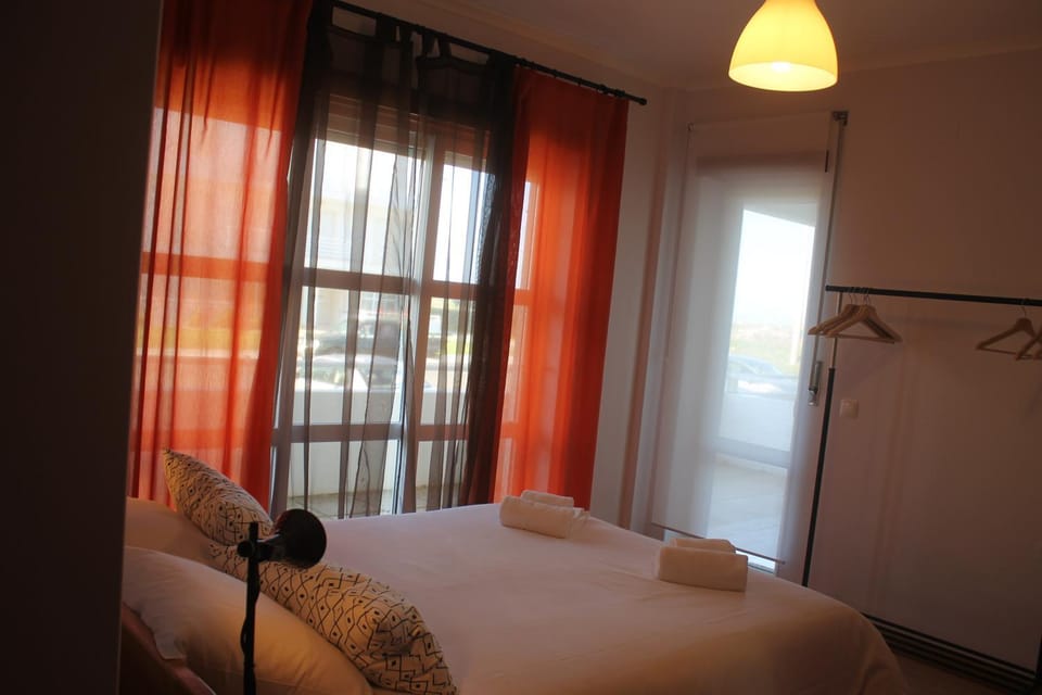 Bed, Other, Photo of the whole room, Decorative detail, Bedroom