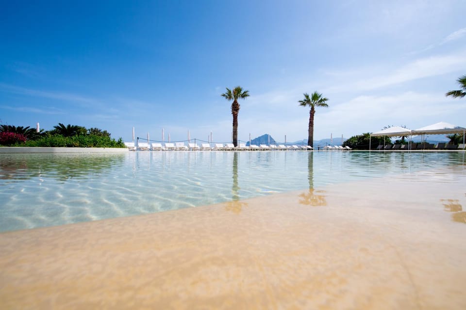 Day, Natural landscape, Pool view, Sea view, Swimming pool