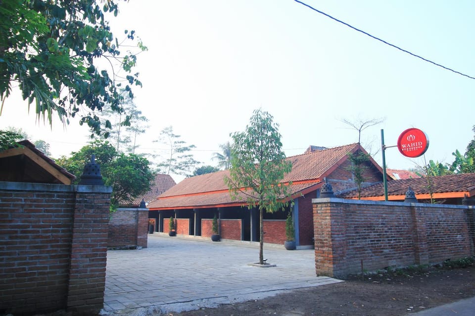Facade/entrance, Property logo or sign