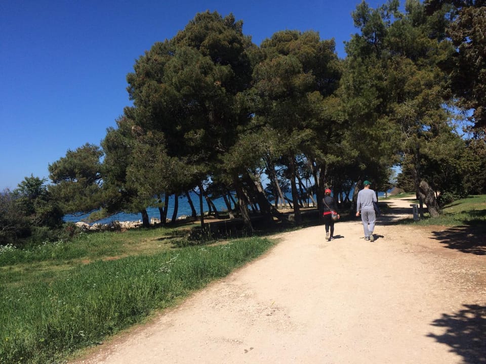 Spring, Off site, Activities, Hiking
