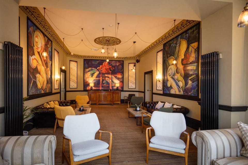 Living room, Lounge or bar, Seating area