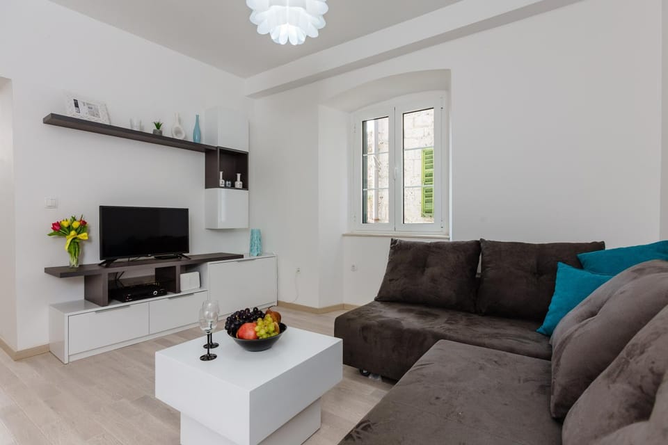 Old Town Summer Apartment Apartment in Kotor