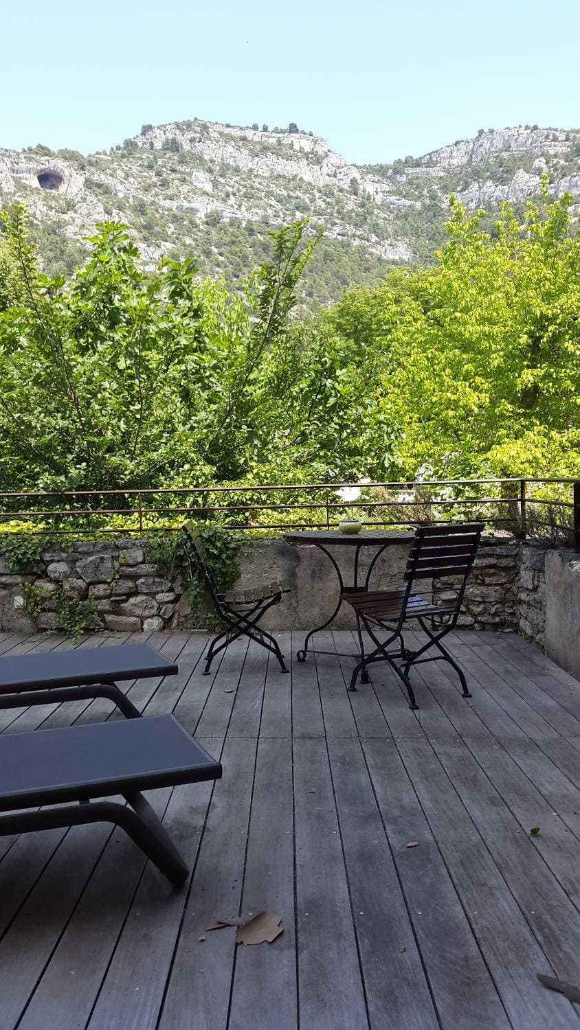 Garden view, Landmark view, Mountain view, River view