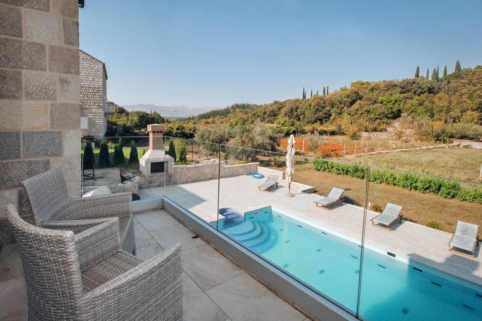 Natural landscape, Pool view, Swimming pool