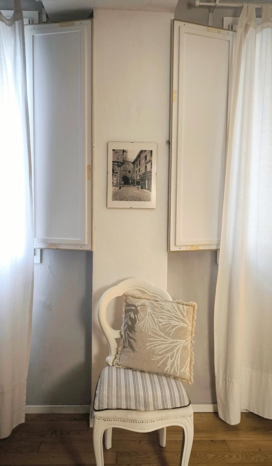 Decorative detail