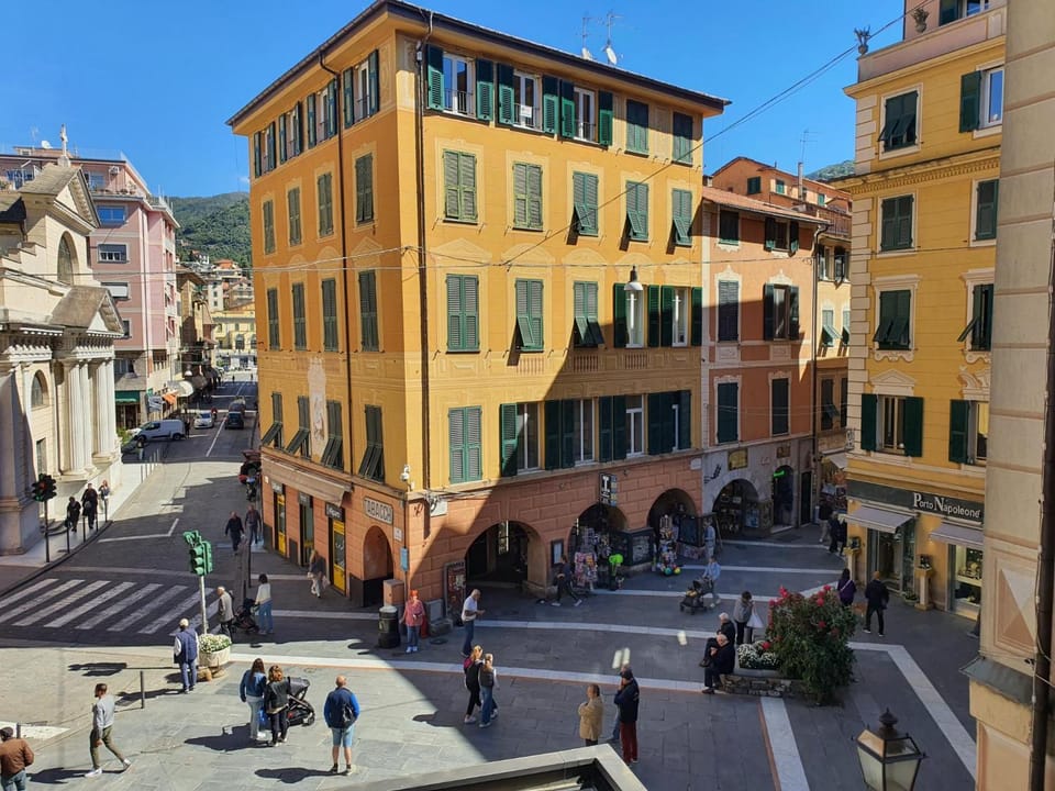 Cairoli Home Apartment in Rapallo