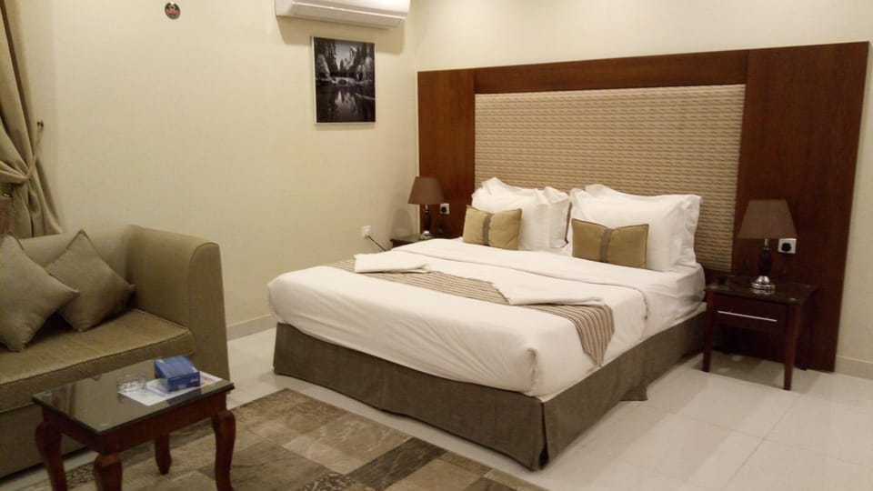 المهيدب 1 للشقق المخدومة - اقتصادى Apartment hotel in Riyadh Province