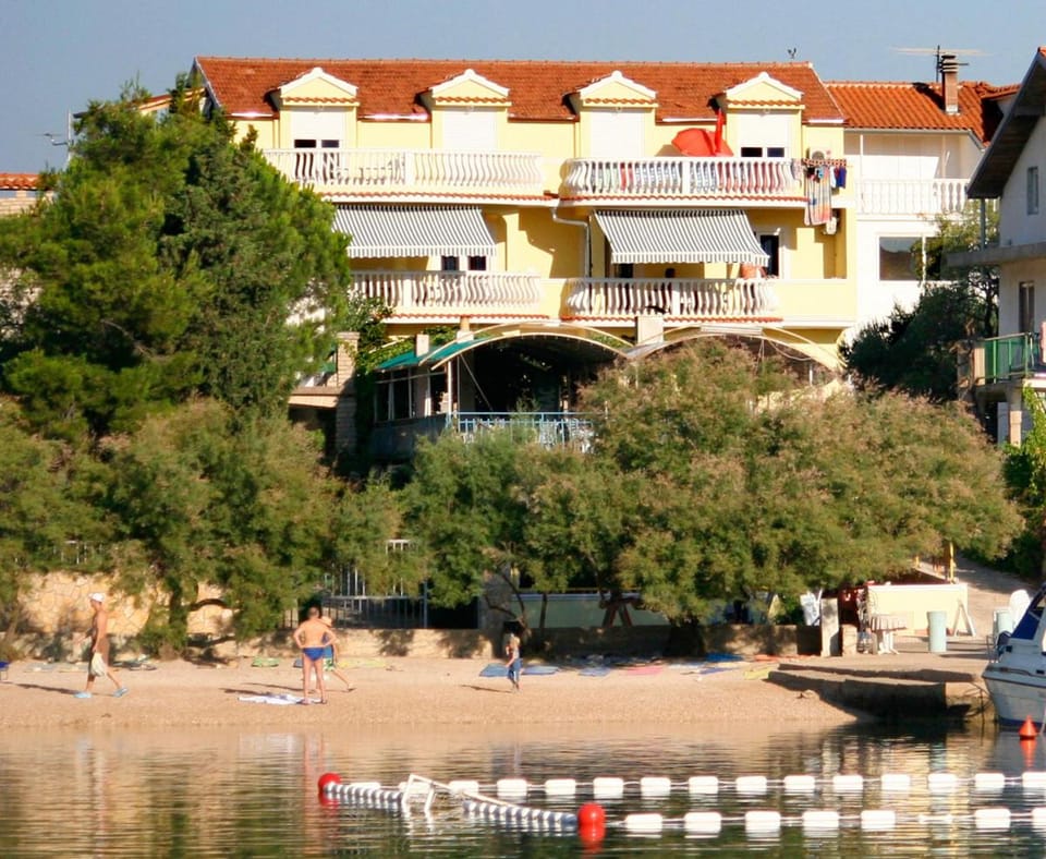 Apartmani Delfin Apartment in Šibenik-Knin County, Croatia