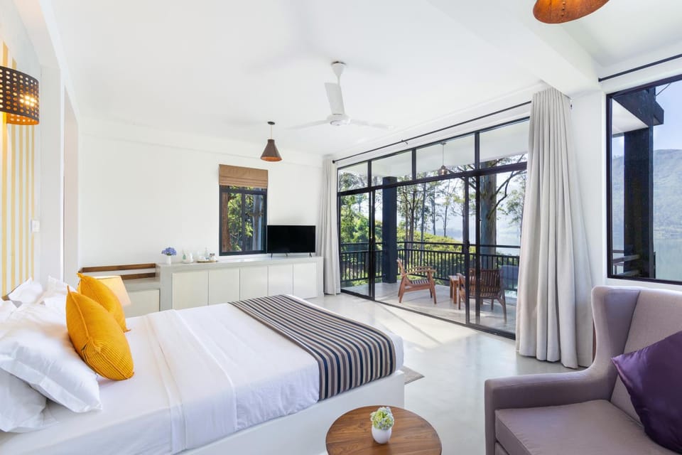 Day, TV and multimedia, Bedroom