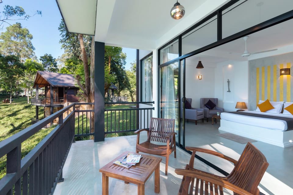 View (from property/room), Balcony/Terrace, Seating area