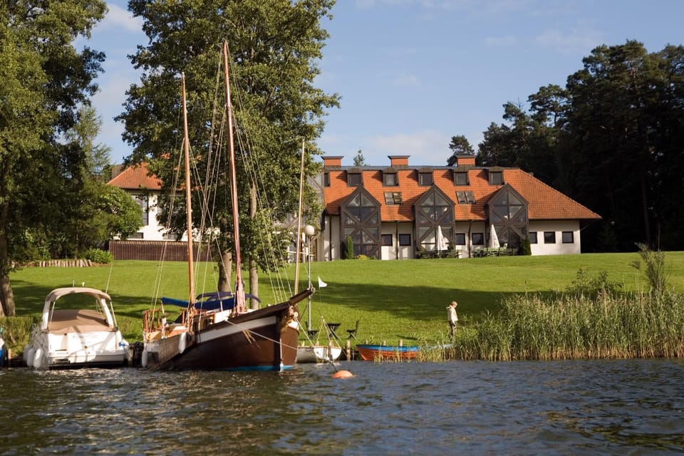 Property building, Lake view