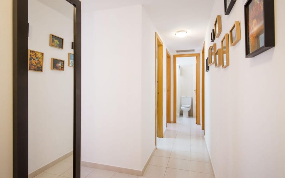 Miquel 1 – Piso con Parking y Wifi en el Centro Apartment in Tossa de Mar