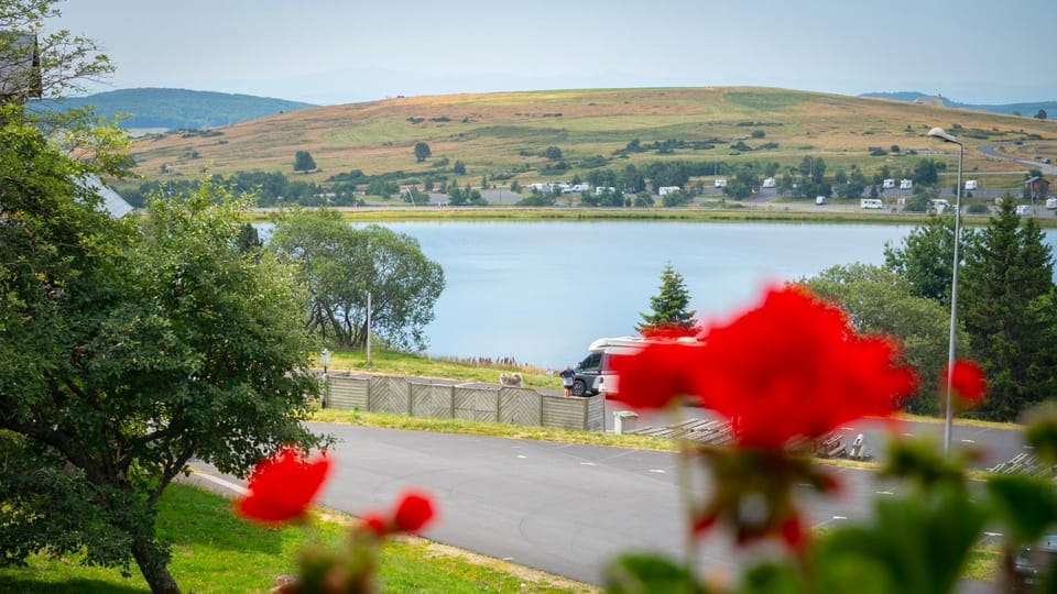 Lake view, Mountain view