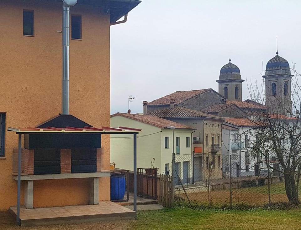 BBQ facilities, Balcony/Terrace