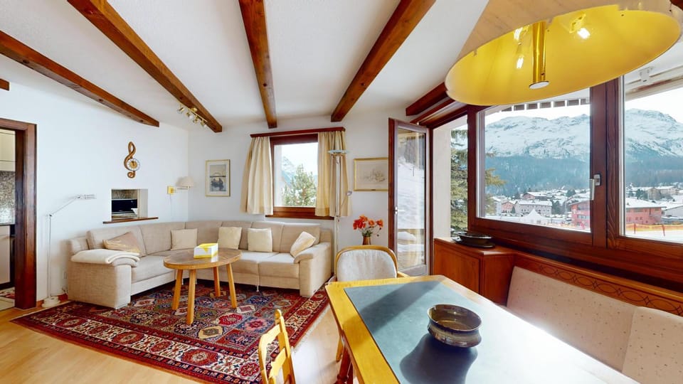 Polaschin Apartment in Samedan