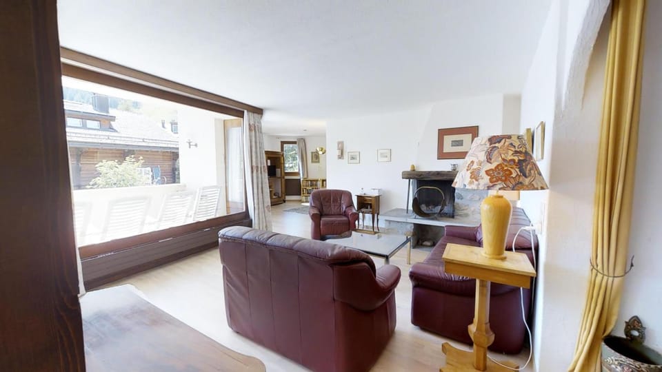 Collina Apartment in Samedan