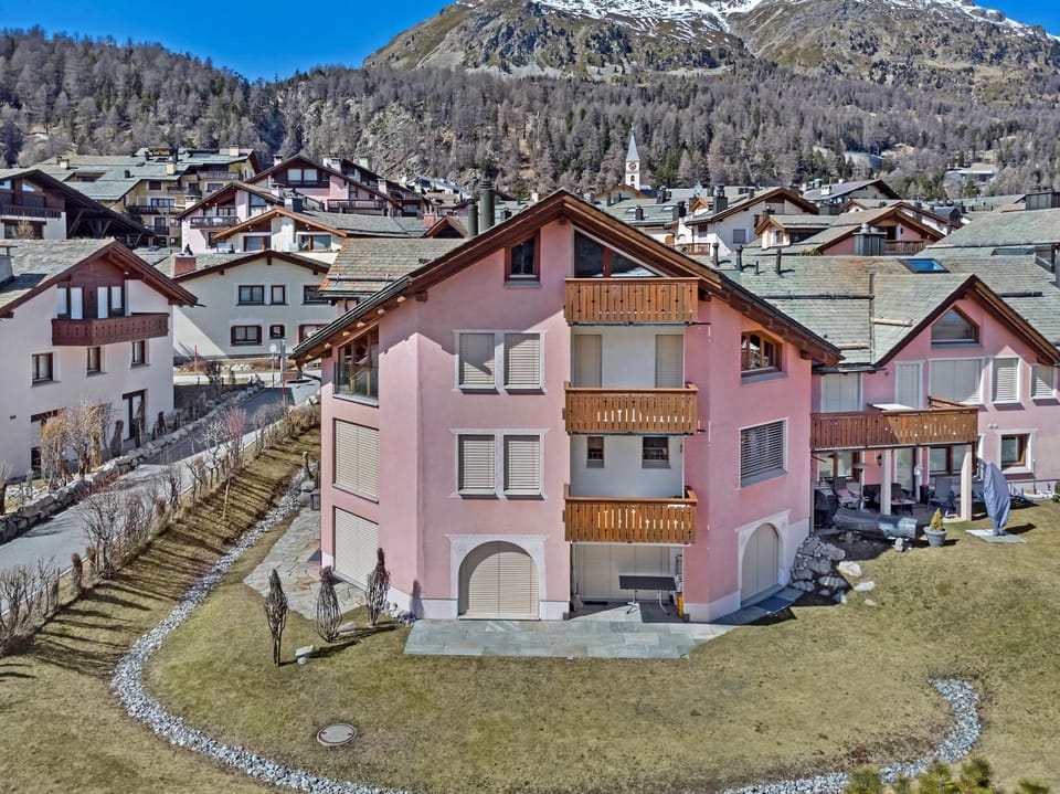 Prüveda A0.1 Apartment in Saint Moritz