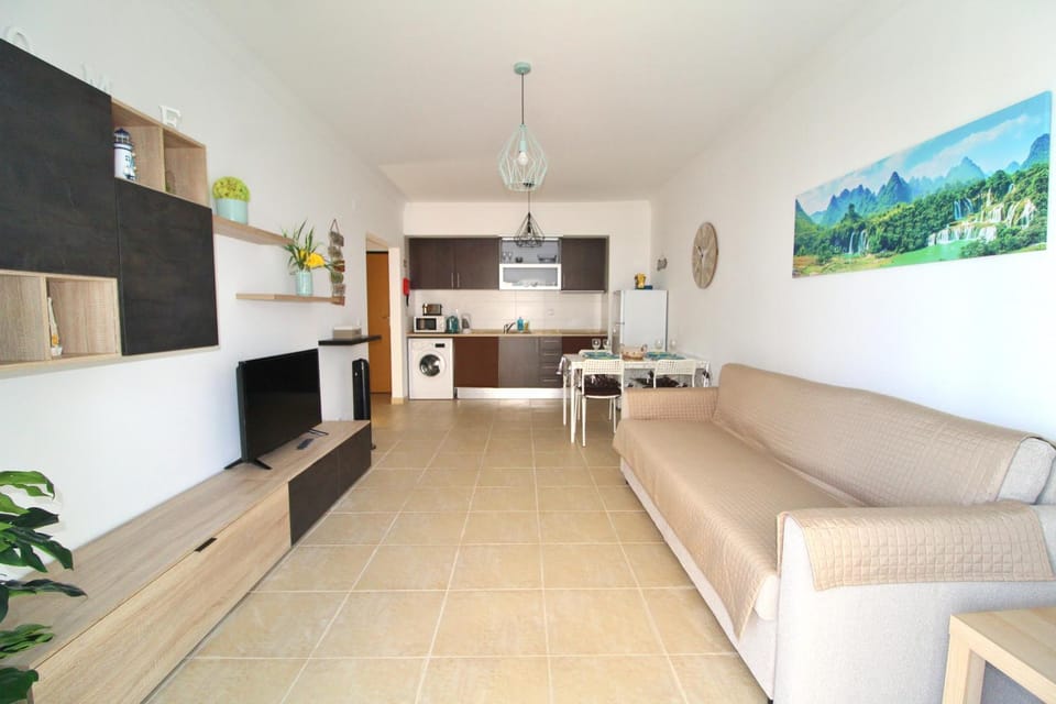 Kitchen or kitchenette, Living room, Dining area
