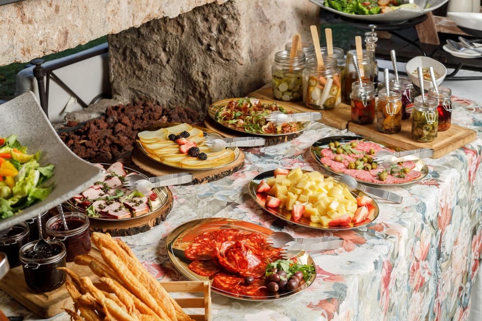 Restaurant/places to eat