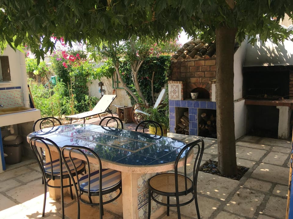 Seb&Laeti Guesthouse Bed and Breakfast in Occitanie