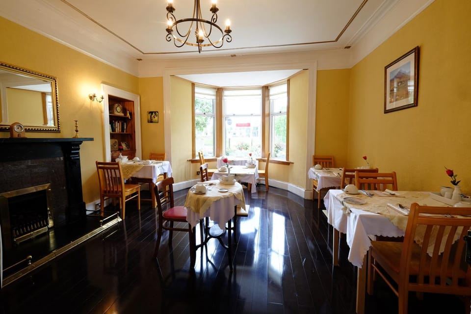 Restaurant/places to eat, Photo of the whole room