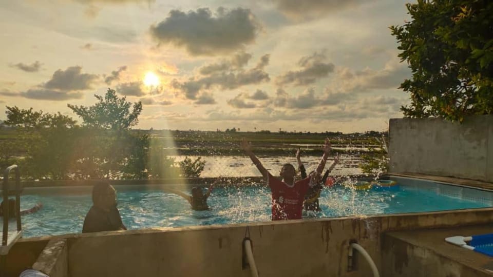 Natural landscape, Pool view, Swimming pool, Sunset
