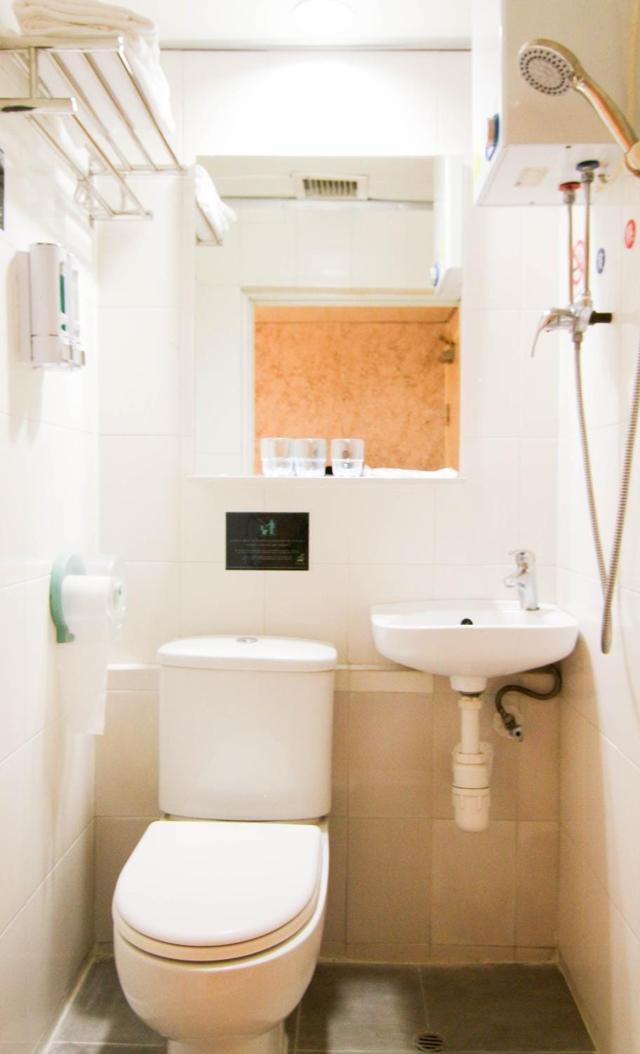 Cozy Inn Jordan Station Bed and Breakfast in Hong Kong