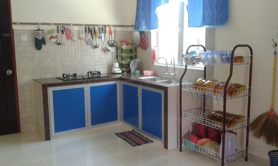 Coffee/tea facilities, Kitchen or kitchenette