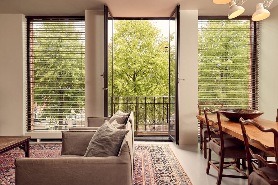Day, Living room, Seating area, Dining area