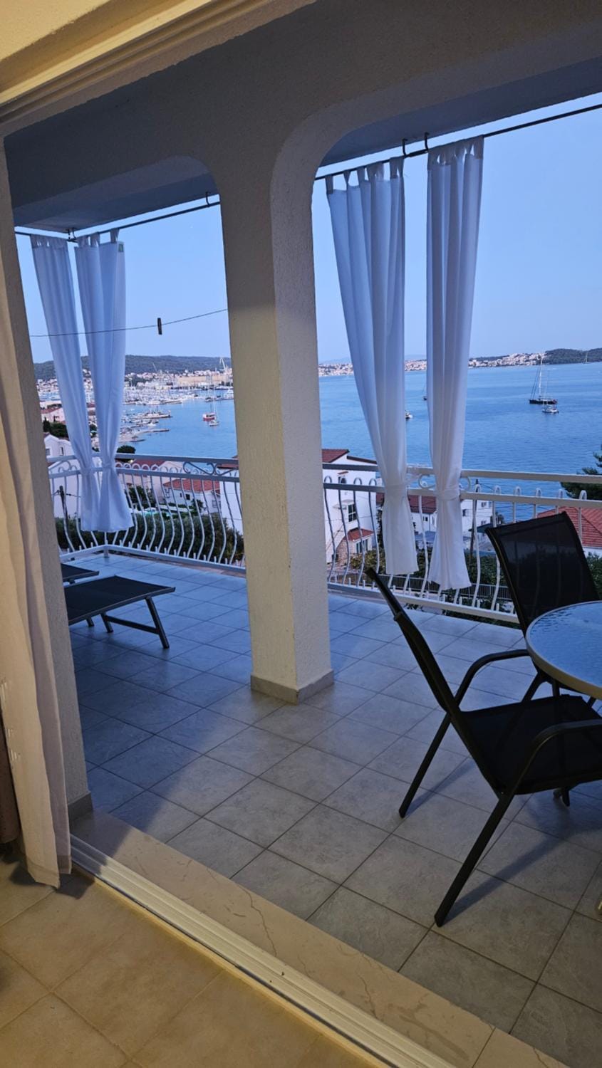 Balcony/Terrace, Seating area