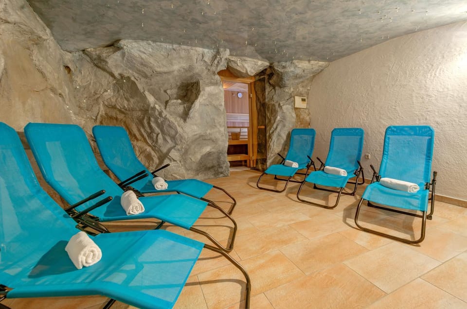 Spa and wellness centre/facilities