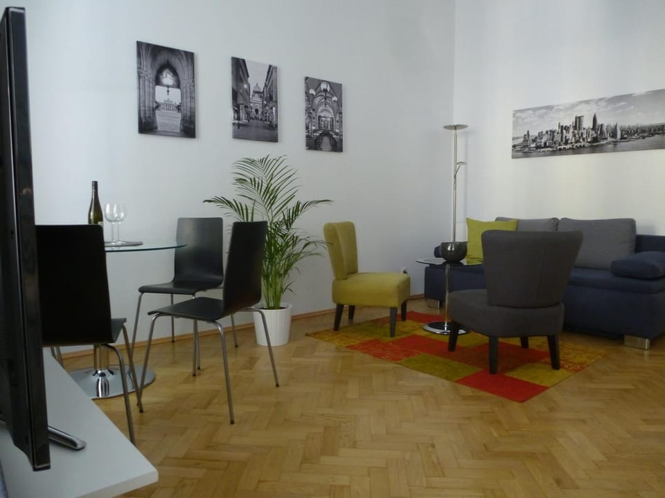 Charming Viennese Home Apartment in Vienna