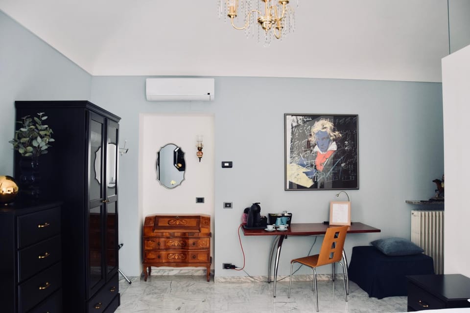 Coffee/tea facilities, Bedroom