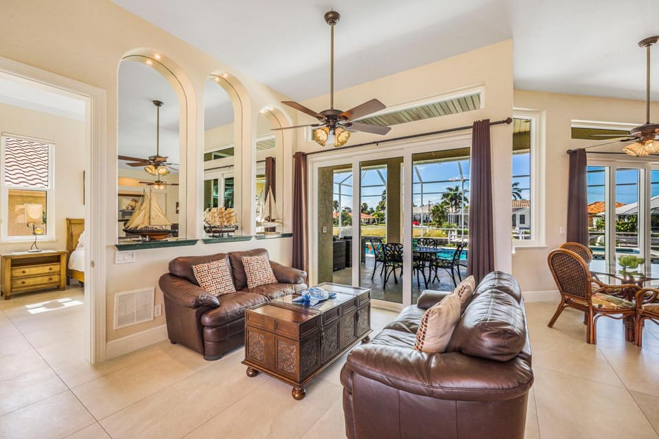 Waterfront home with pool, spa and walk to beach House in Marco Island