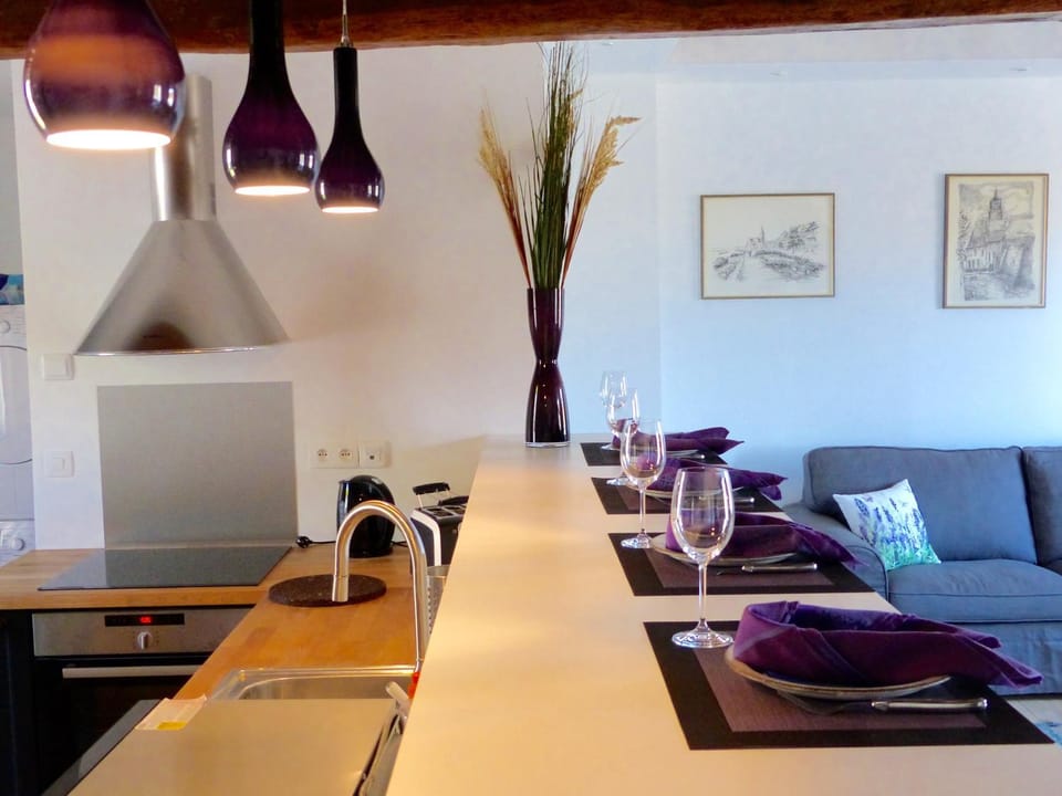 Kitchen or kitchenette, Living room, Dining area