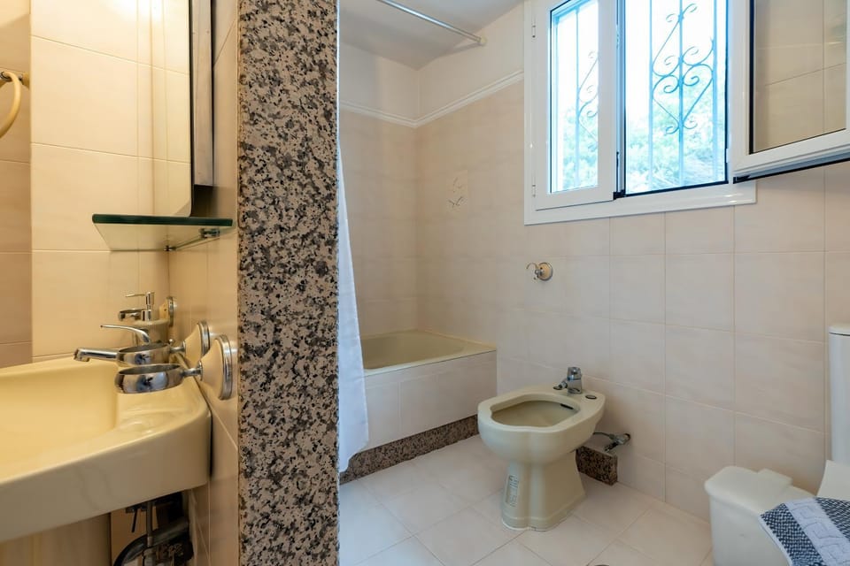 Toilet, Bathroom, Bath