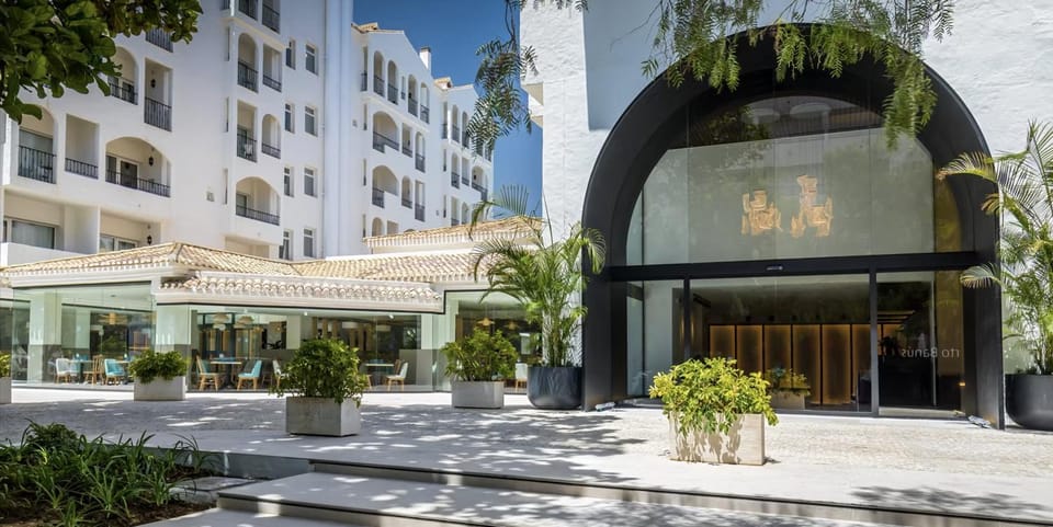 Banus Beach Studios Apartment in Marbella