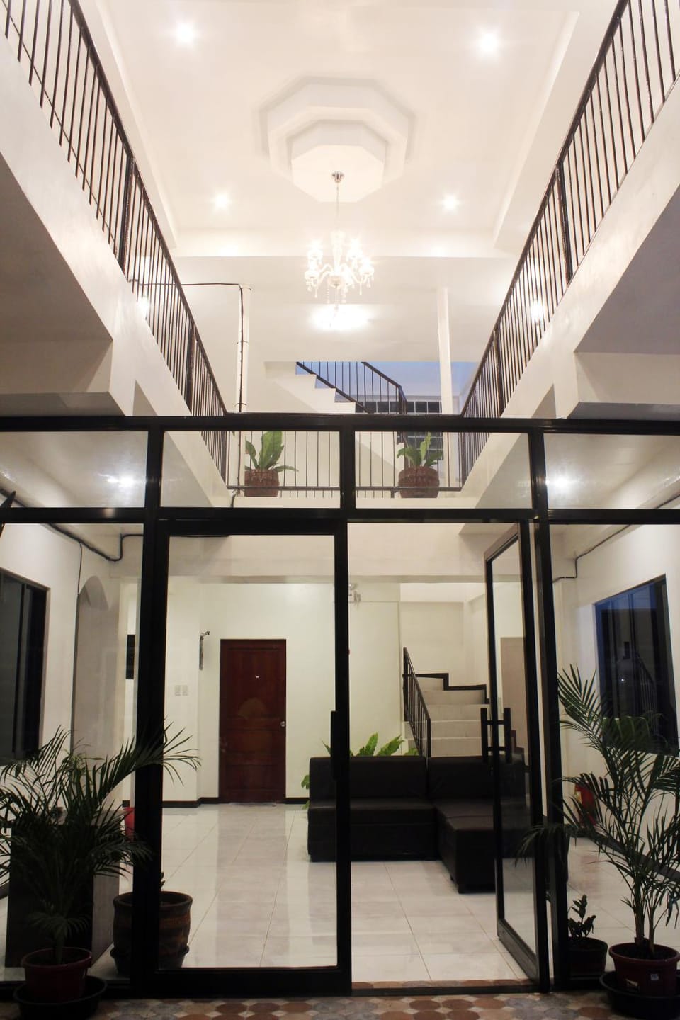 Communal lounge/ TV room, Balcony/Terrace