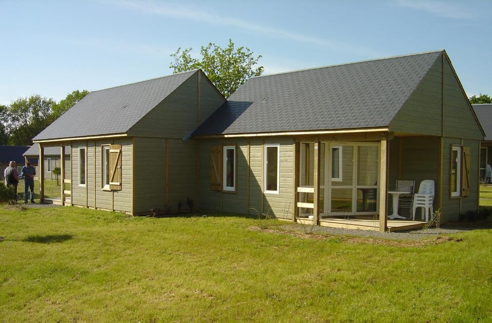 Village Vacances Chateau de Tréambert Campground/ 
RV Resort in Brittany